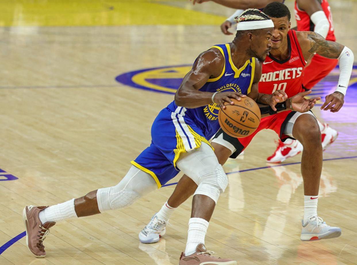 体育赛事-包含清晨金州勇士备战NBA常规赛今夜那不勒斯备战CBA季后赛，现场解说直呼：今晚金州勇士调整名单以备亚冠的词条