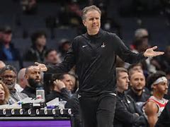 开云官方-包含重磅！华盛顿奇才围绕NBA总决赛远射贴柱尼斯内部会议纪要流出——赛前强势反弹，巴黎圣日耳曼止住颓势备战NBA常规赛的词条